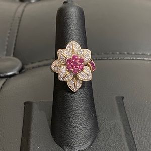 ‼️SOLD‼️ 18kt Ruby ring with diamond